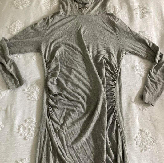 Pregnant women’s dress